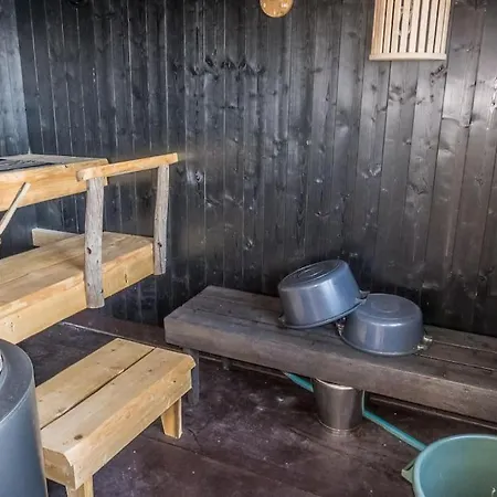 Aurora Lakefront Otsola, 55 Km From Chalet Rovaniemi