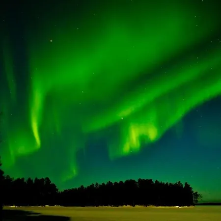 Aurora Lakefront Otsola, 55 Km From Horská chata