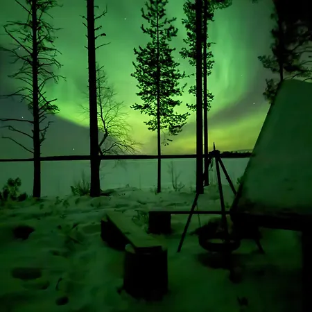 Aurora Lakefront Otsola, 55 Km From